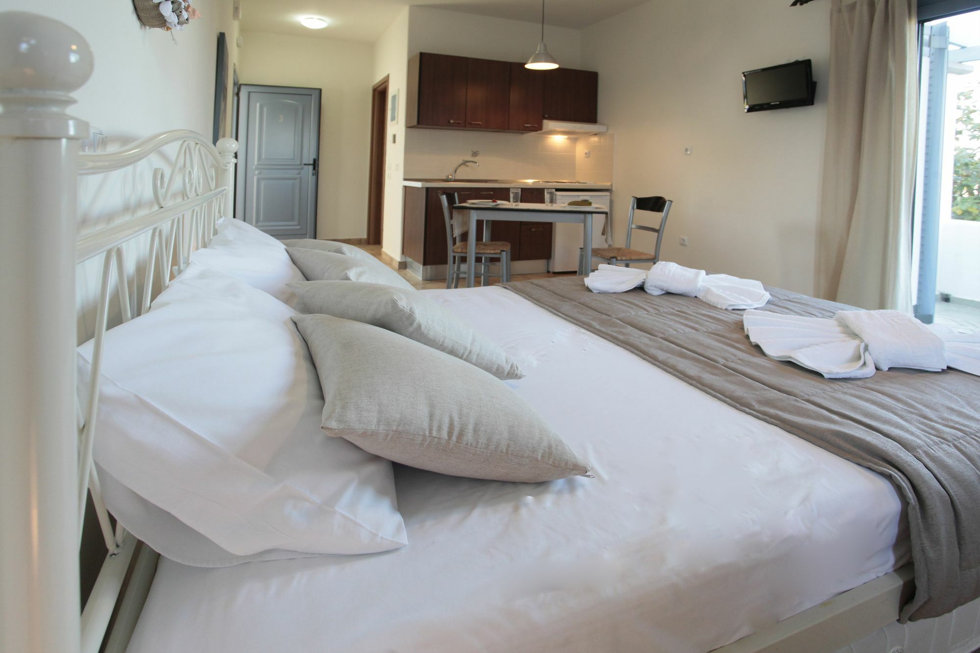 Kallisti Studios & Apartments 스키로스 외부 사진